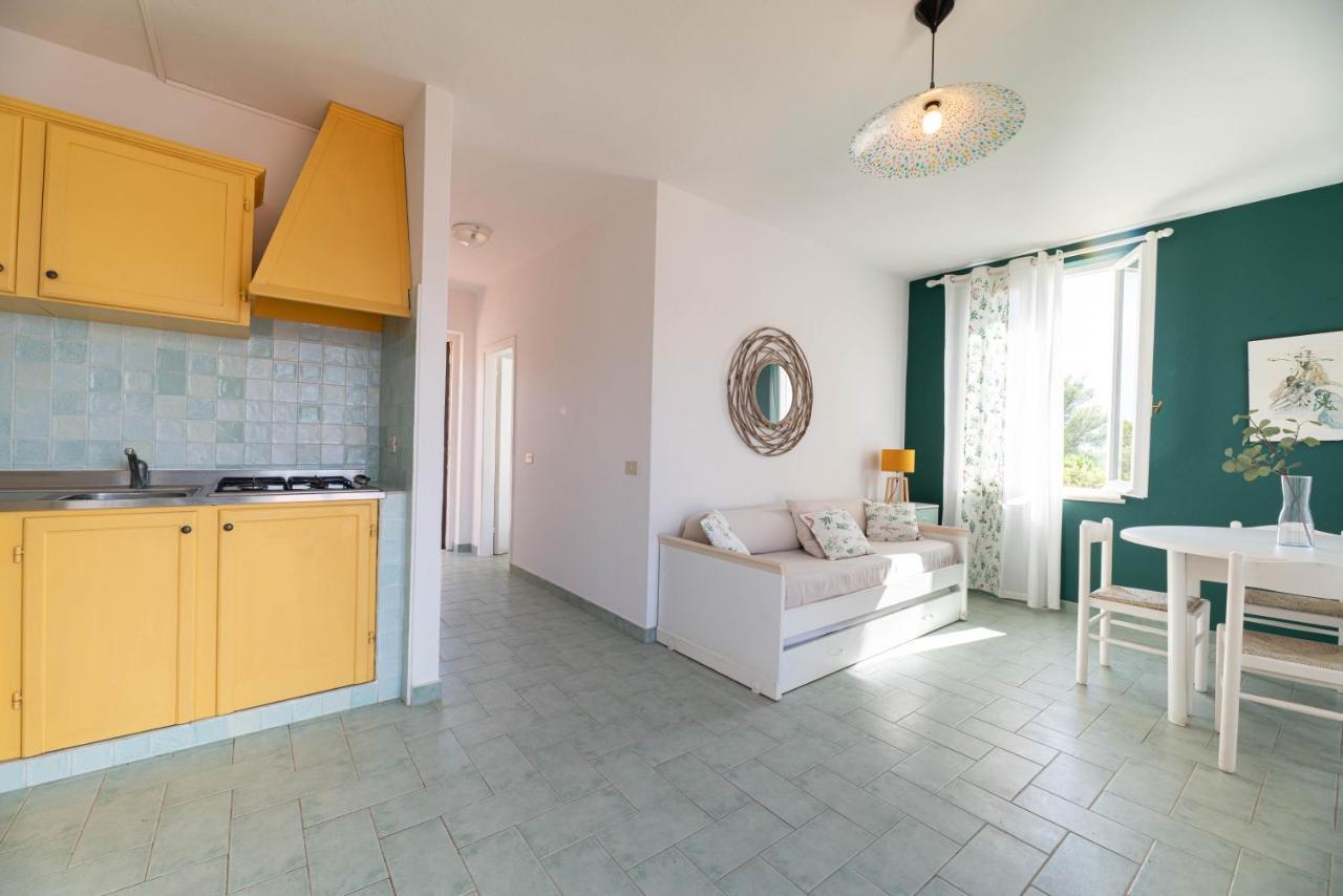 Apartments La Turistica カポリーヴェリ エクステリア 写真