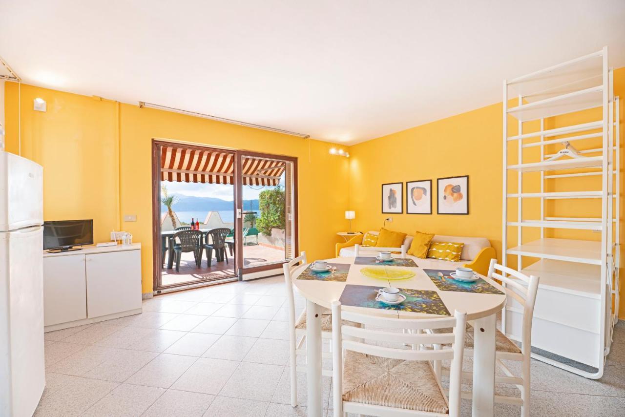 Apartments La Turistica カポリーヴェリ エクステリア 写真