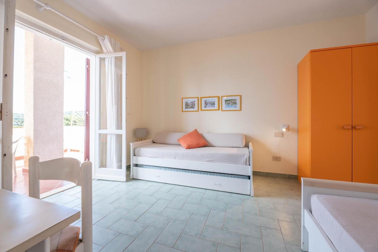 Apartments La Turistica カポリーヴェリ エクステリア 写真