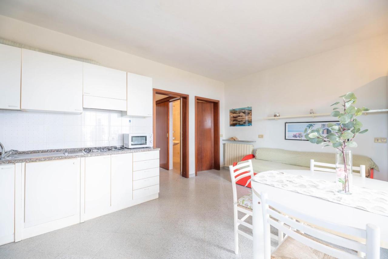 Apartments La Turistica カポリーヴェリ エクステリア 写真